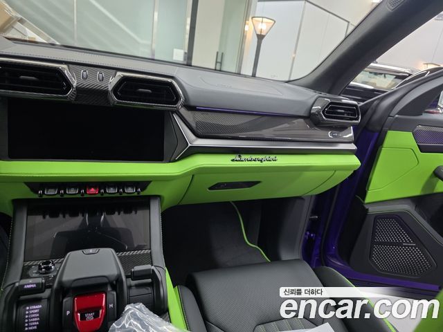 LAMBORGHINI Urus 4.0 V8 SE 2025 - photo 8 - Import Corée du Sud | International Cars