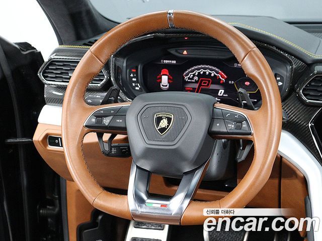 LAMBORGHINI Urus 4.0 V8 2021 - photo 14 - Import Corée du Sud | International Cars