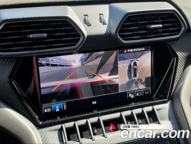 LAMBORGHINI Urus 4.0 V8 퍼포만테 2023 - photo 13 - Import Corée du Sud | International Cars
