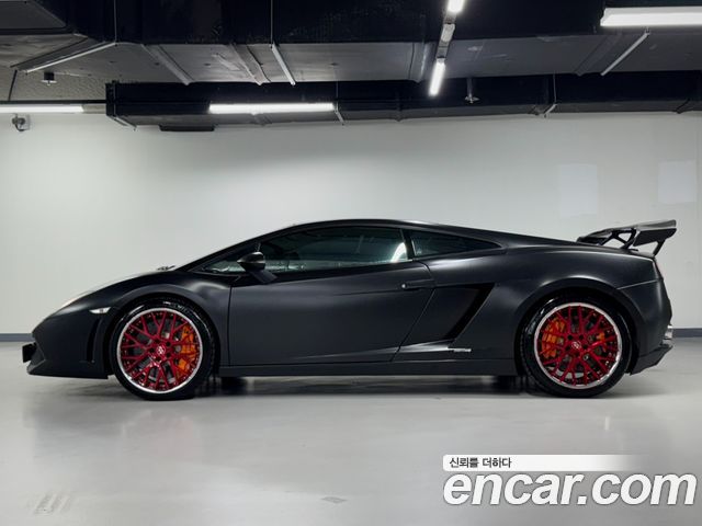 LAMBORGHINI 가야르도 LP560-4 2009 - photo 18 - Import Corée du Sud | International Cars