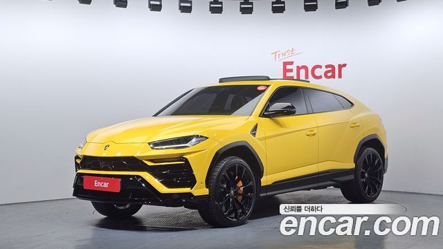 LAMBORGHINI Urus 4.0 V8 2022