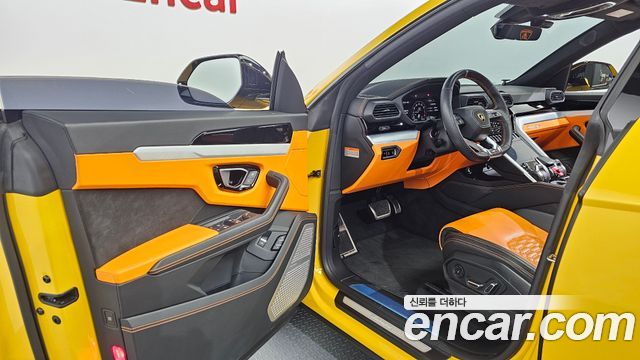 LAMBORGHINI Urus 4.0 V8 2022 - photo 10 - Import Corée du Sud | International Cars