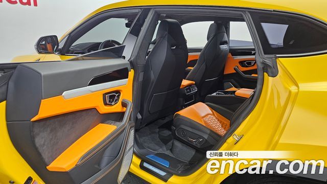 LAMBORGHINI Urus 4.0 V8 2022 - photo 11 - Import Corée du Sud | International Cars