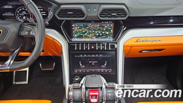 LAMBORGHINI Urus 4.0 V8 2022 - photo 19 - Import Corée du Sud | International Cars