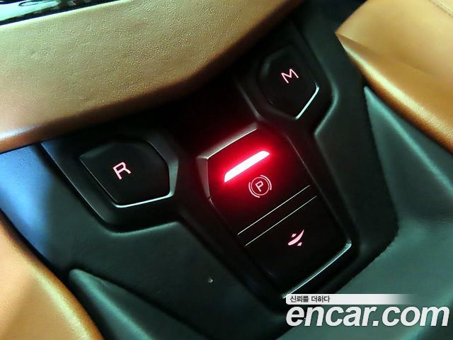 LAMBORGHINI Aventador S LP740-4 2018 - photo 11 - Import Corée du Sud | International Cars