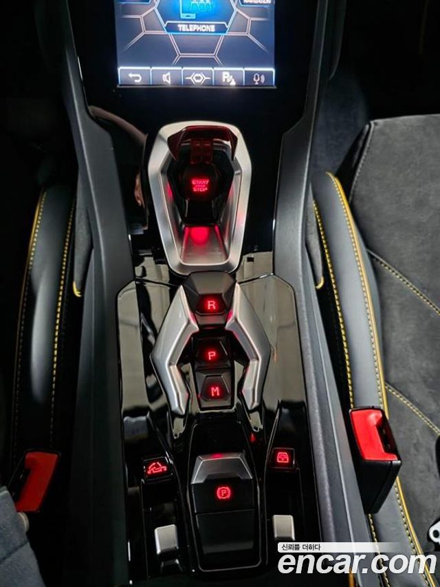 LAMBORGHINI Huracán LP640-4 EVO Spyder 2020 - photo 13 - Import Corée du Sud | International Cars