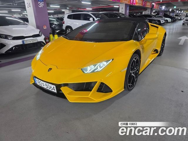 LAMBORGHINI Huracán LP640-4 EVO Spyder 2020 - photo 22 - Import Corée du Sud | International Cars