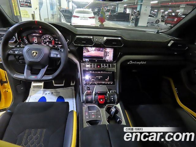LAMBORGHINI Urus 4.0 V8 퍼포만테 2024 - photo 10 - Import Corée du Sud | International Cars