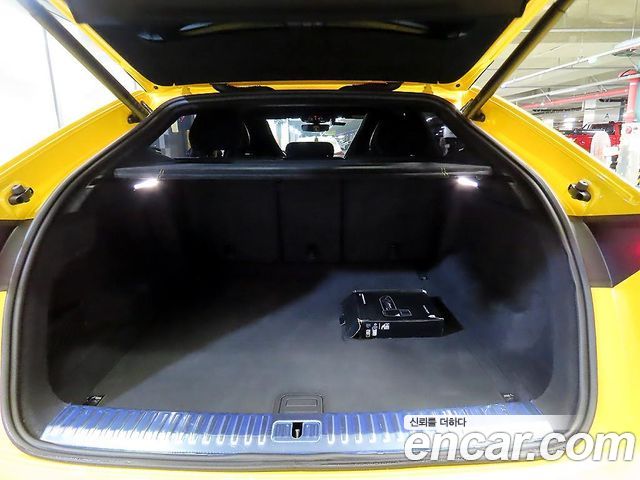 LAMBORGHINI Urus 4.0 V8 퍼포만테 2024 - photo 18 - Import Corée du Sud | International Cars