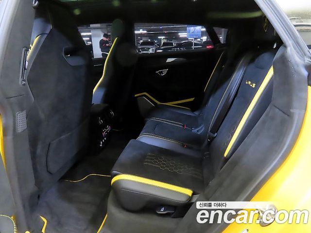 LAMBORGHINI Urus 4.0 V8 퍼포만테 2024 - photo 7 - Import Corée du Sud | International Cars