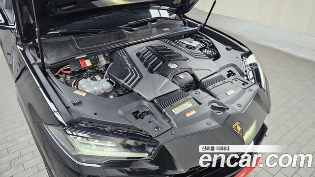 LAMBORGHINI Urus 4.0 V8 2022 - photo 6 - Import Corée du Sud | International Cars