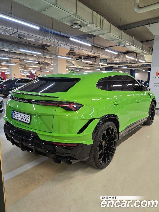 LAMBORGHINI Urus 4.0 V8 S 2024 - photo 2 - Import Corée du Sud | International Cars