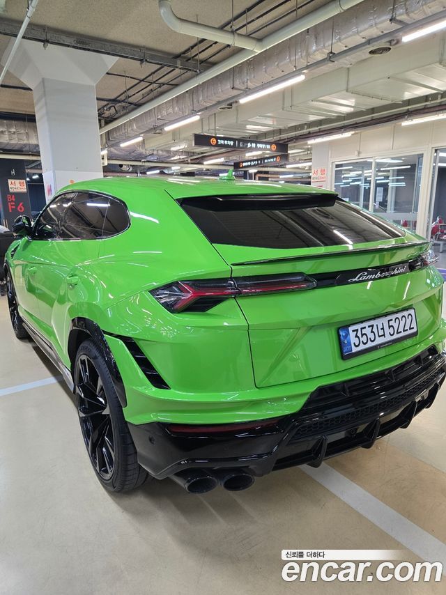LAMBORGHINI Urus 4.0 V8 S 2024 - photo 3 - Import Corée du Sud | International Cars