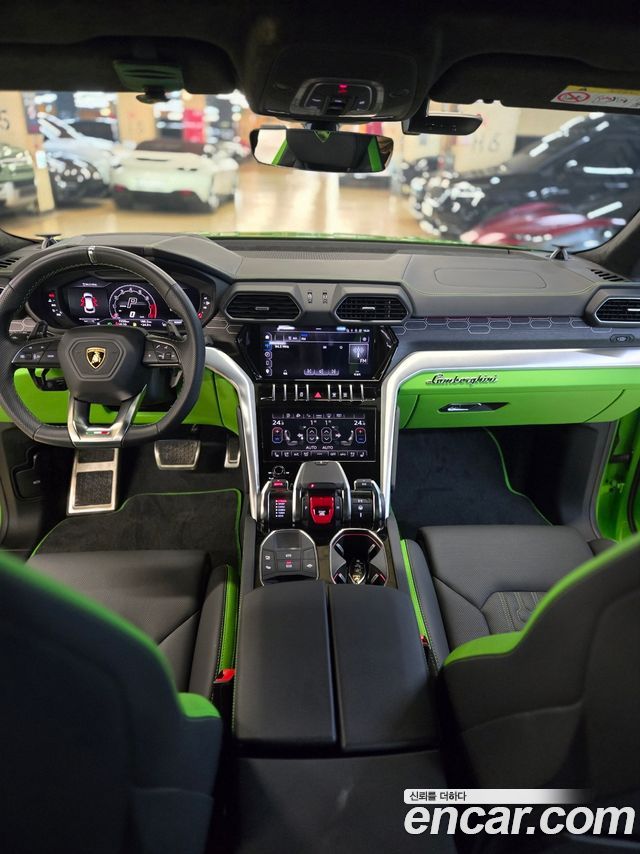 LAMBORGHINI Urus 4.0 V8 S 2024 - photo 7 - Import Corée du Sud | International Cars