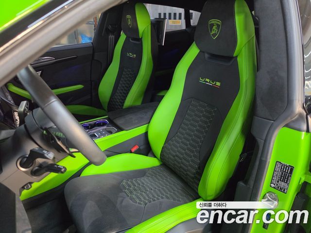 LAMBORGHINI Urus 4.0 V8 2021 - photo 10 - Import Corée du Sud | International Cars