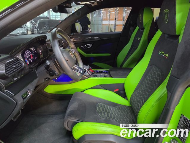 LAMBORGHINI Urus 4.0 V8 2021 - photo 11 - Import Corée du Sud | International Cars