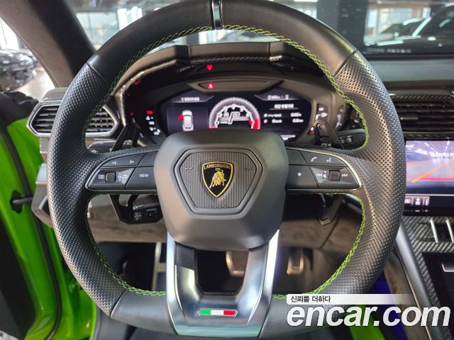 LAMBORGHINI Urus 4.0 V8 2021 - photo 14 - Import Corée du Sud | International Cars