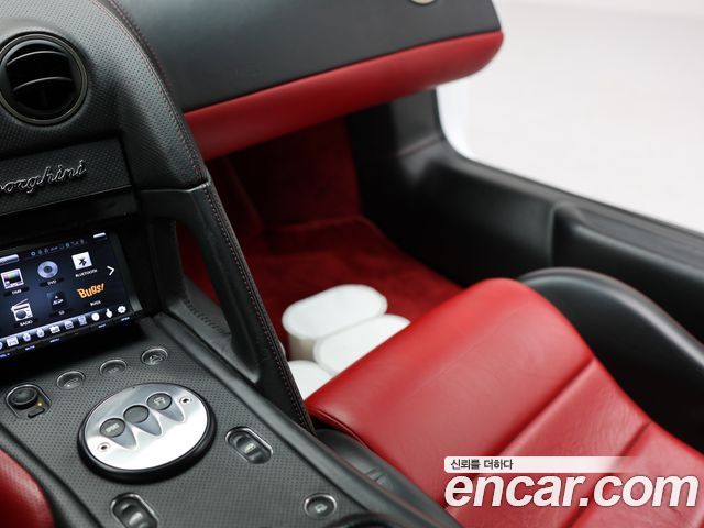 LAMBORGHINI 무르시엘라고 LP640 Roadster 2006 - photo 16 - Import Corée du Sud | International Cars