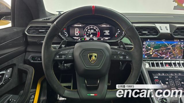 LAMBORGHINI Urus 4.0 V8 퍼포만테 2024 - photo 12 - Import Corée du Sud | International Cars