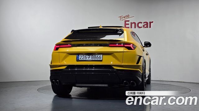 LAMBORGHINI Urus 4.0 V8 퍼포만테 2024 - photo 4 - Import Corée du Sud | International Cars