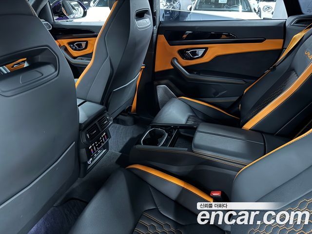 LAMBORGHINI Urus 4.0 V8 S 2024 - photo 11 - Import Corée du Sud | International Cars