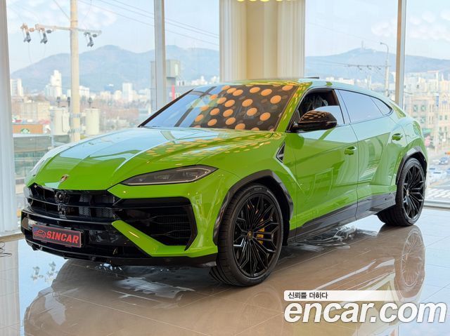 LAMBORGHINI Urus 4.0 V8 SE 2026 - photo 3 - Import Corée du Sud | International Cars