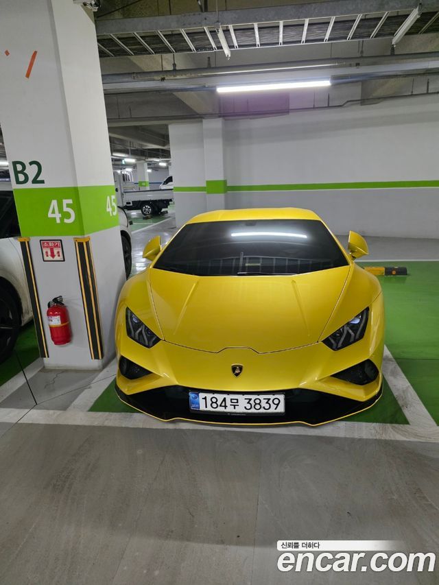 LAMBORGHINI Huracán LP610-2 EVO 2021