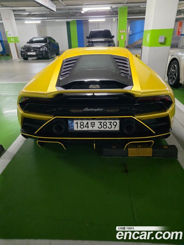 LAMBORGHINI Huracán LP610-2 EVO 2021 - photo 4 - Import Corée du Sud | International Cars