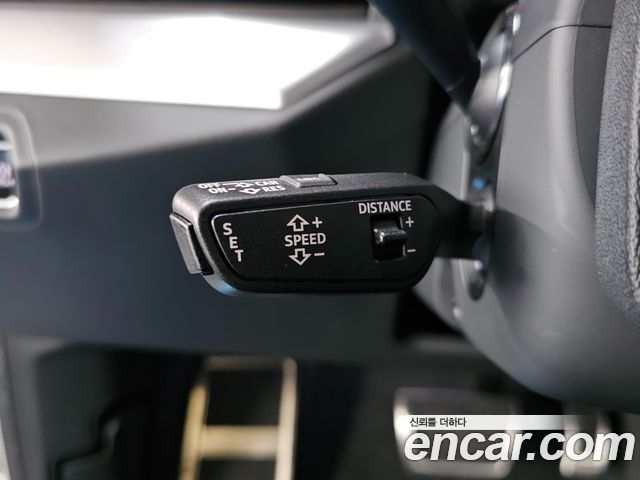 LAMBORGHINI Urus 4.0 V8 S 2023 - photo 13 - Import Corée du Sud | International Cars