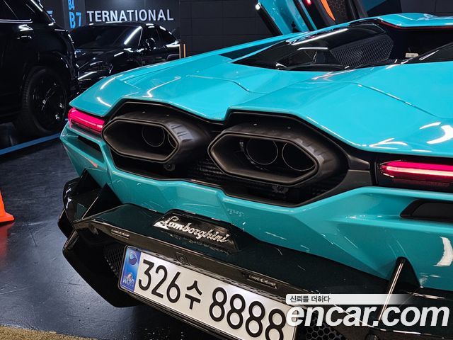 LAMBORGHINI Revuelto 6.5 V12 2025 - photo 8 - Import Corée du Sud | International Cars
