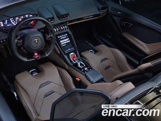 LAMBORGHINI Huracán LP640-4 EVO Spyder 2021 - photo 12 - Import Corée du Sud | International Cars