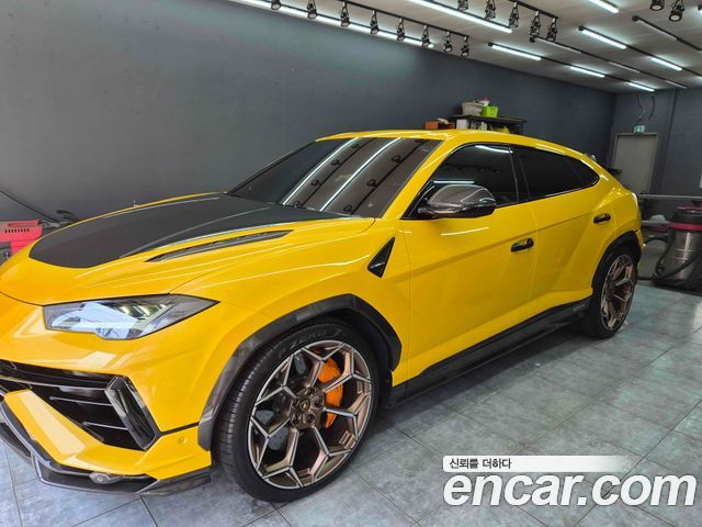 LAMBORGHINI Urus 4.0 V8 Performante 2024