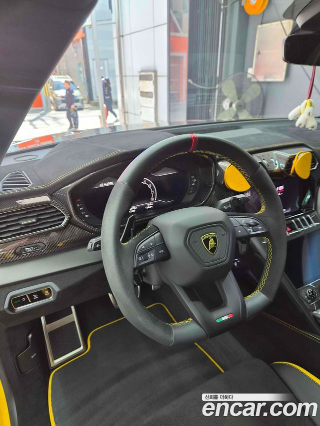 LAMBORGHINI Urus 4.0 V8 퍼포만테 2024 - photo 7 - Import Corée du Sud | International Cars