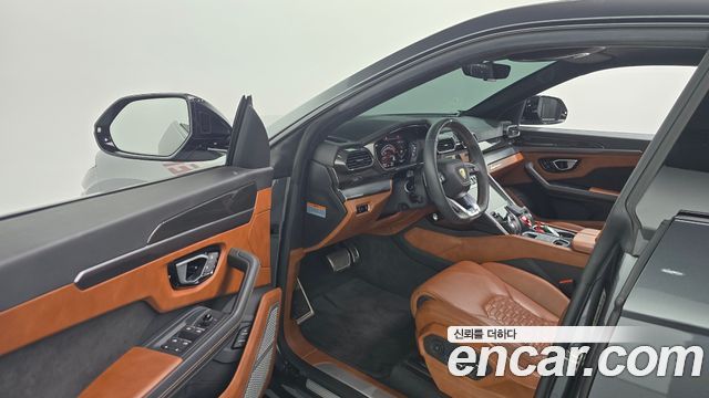LAMBORGHINI Urus 4.0 V8 2019 - photo 10 - Import Corée du Sud | International Cars