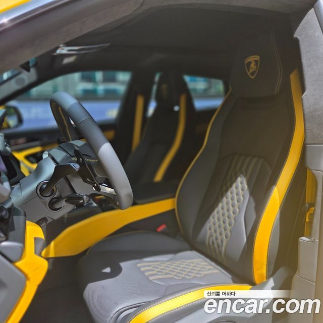 LAMBORGHINI Urus 4.0 V8 SE 2025 - photo 9 - Import Corée du Sud | International Cars