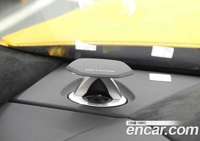 LAMBORGHINI Urus 4.0 V8 S 2024 - photo 18 - Import Corée du Sud | International Cars