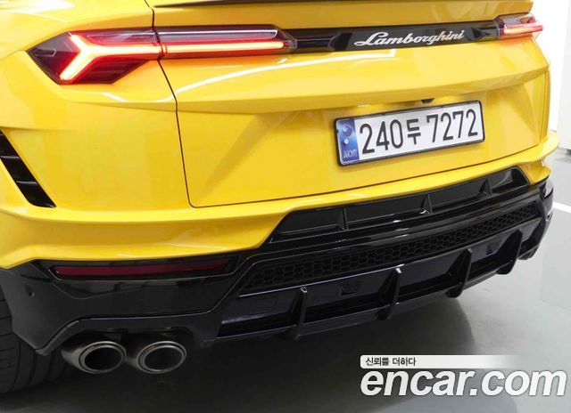 LAMBORGHINI Urus 4.0 V8 S 2024 - photo 19 - Import Corée du Sud | International Cars