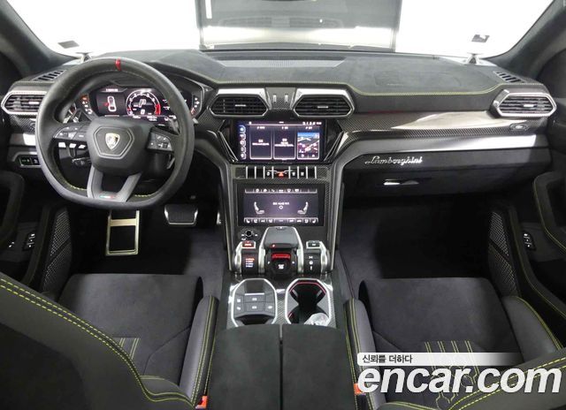 LAMBORGHINI Urus 4.0 V8 퍼포만테 2024 - photo 4 - Import Corée du Sud | International Cars
