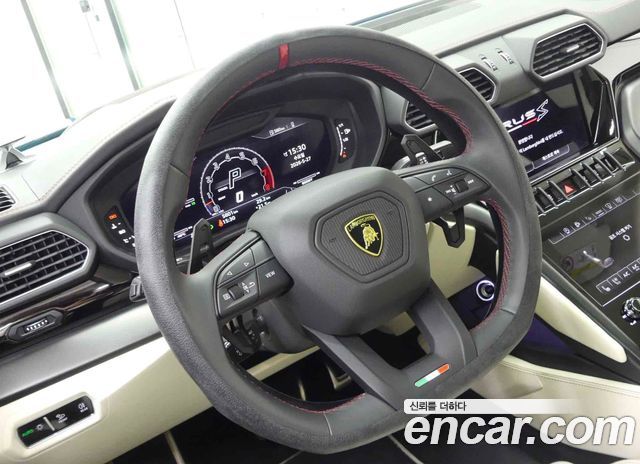 LAMBORGHINI Urus 4.0 V8 S 2023 - photo 14 - Import Corée du Sud | International Cars