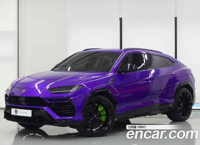 LAMBORGHINI Urus 4.0 V8 2022