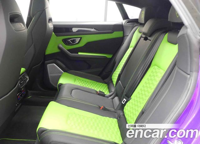 LAMBORGHINI Urus 4.0 V8 2022 - photo 9 - Import Corée du Sud | International Cars