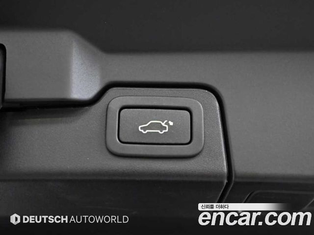 LAND ROVER Range Rover Evoque 2.0 TD4 HSE Dynamic 2017 - photo 19 - Import Corée du Sud | International Cars