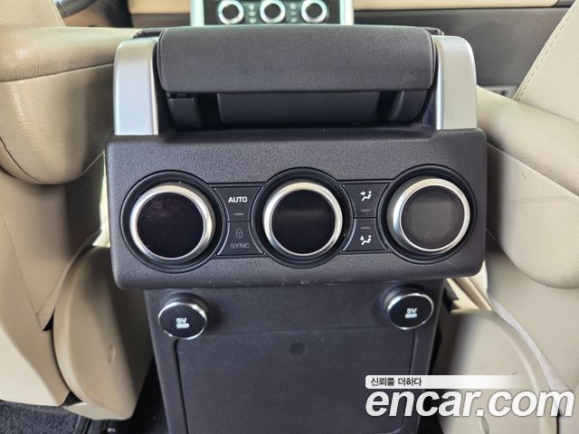 LAND ROVER Discovery 5 3.0 SD6 HSE 2020 - photo 16 - Import Corée du Sud | International Cars
