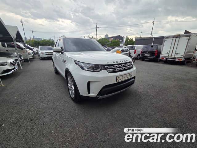 LAND ROVER Discovery 5 3.0 SD6 HSE 2020 - photo 23 - Import Corée du Sud | International Cars