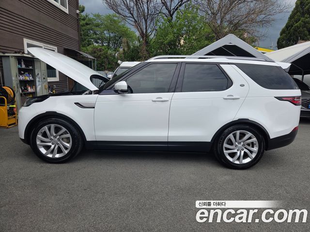 LAND ROVER Discovery 5 3.0 SD6 HSE 2020 - photo 5 - Import Corée du Sud | International Cars