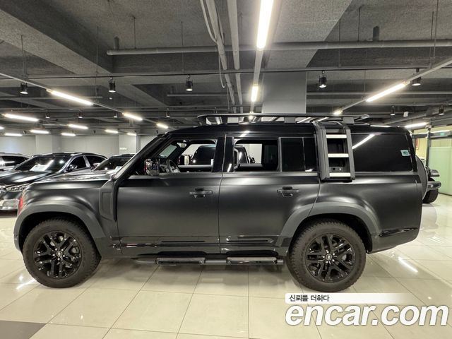 LAND ROVER Defender (L663) 130 P400 아웃바운드 2025 - photo 3 - Import Corée du Sud | International Cars