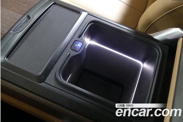 LAND ROVER Range Rover 5세대 P530 AB LWB 2023 - photo 16 - Import Corée du Sud | International Cars
