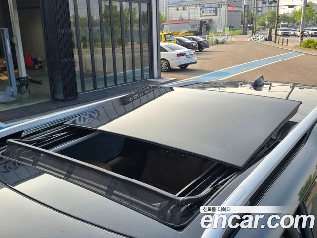 LAND ROVER Discovery 5 3.0 TD6 HSE Luxury 2018 - photo 5 - Import Corée du Sud | International Cars