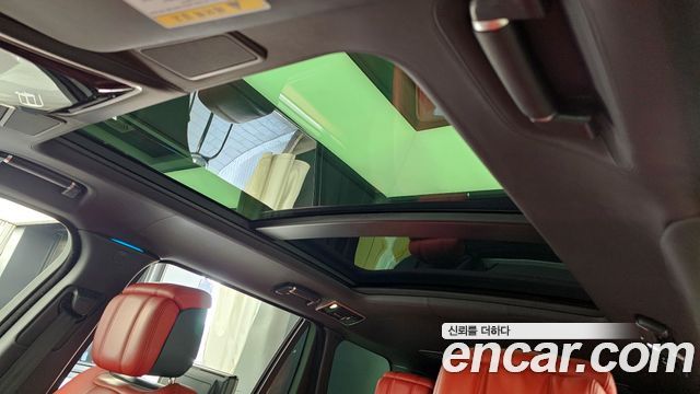 LAND ROVER Range Rover 4세대 5.0 SC AB LWB 2019 - photo 24 - Import Corée du Sud | International Cars