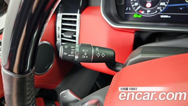 LAND ROVER Range Rover 4세대 5.0 SC AB LWB 2019 - photo 27 - Import Corée du Sud | International Cars